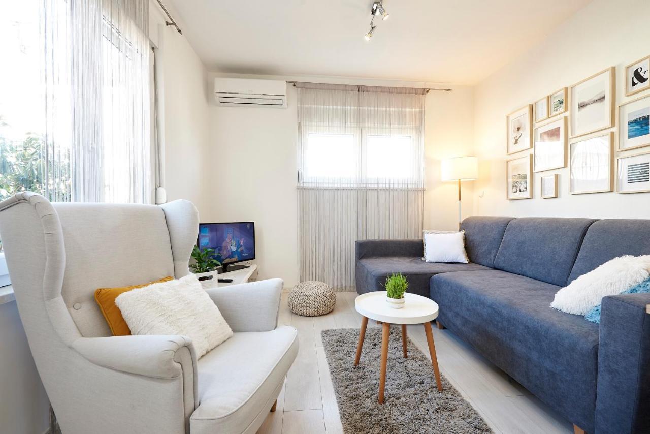 Apartmani Sara I Klara Trogir Exterior foto