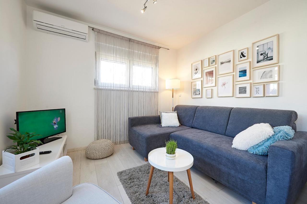 Apartmani Sara I Klara Trogir Exterior foto
